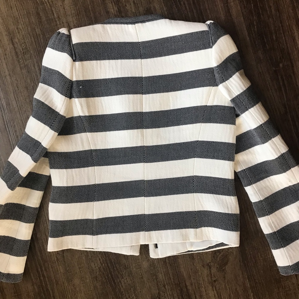Zara Jacket ❣️ - Picture 5 of 6